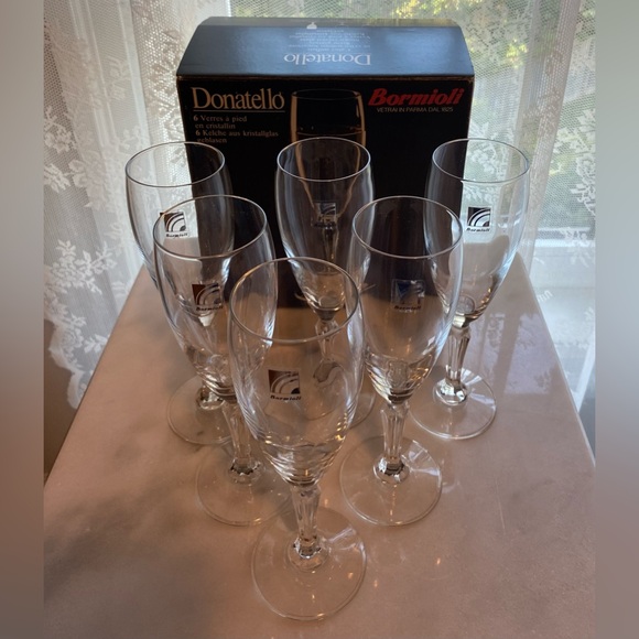 NIB 6 Champagne Flutes - Handblown Bormioli โDonatelloโ by Luigi Bormioli, Italy - Picture 2 of 9